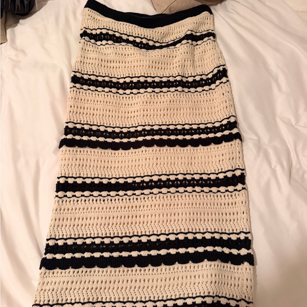 Black and Cream Crochet Skirt
